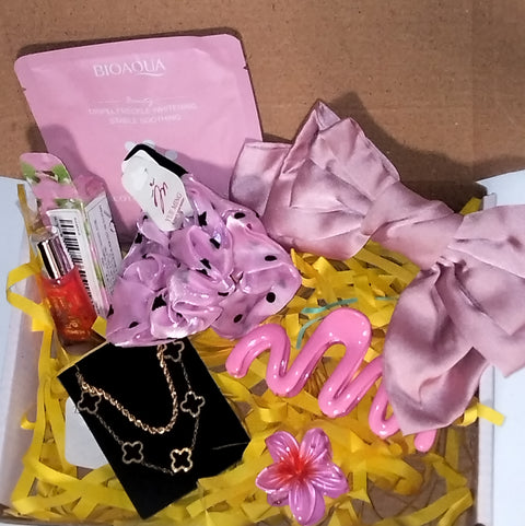 Glamour Gift Box 🎁