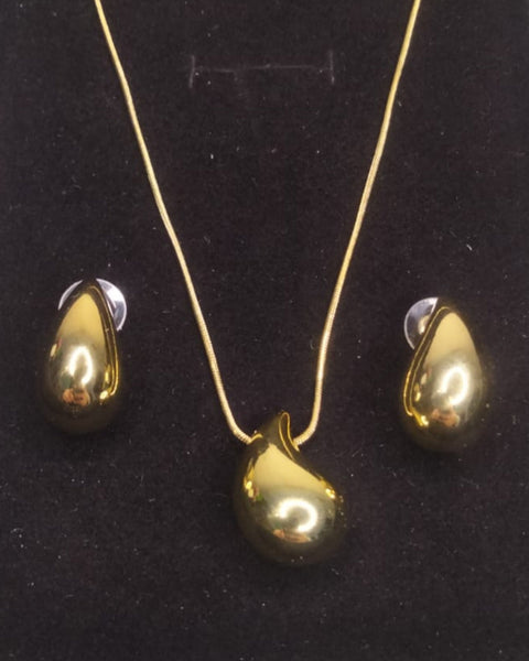Mona Water Drop Set 2-piece Set (Necklace, Earrings)